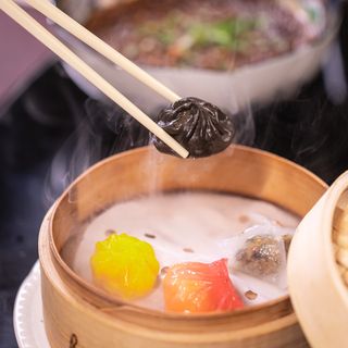 China Crown - 6