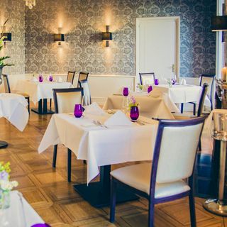 Bistro Villa Merton - 0