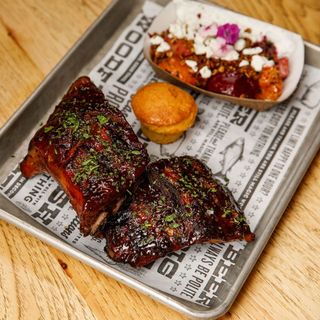 The Polite Pig - 5