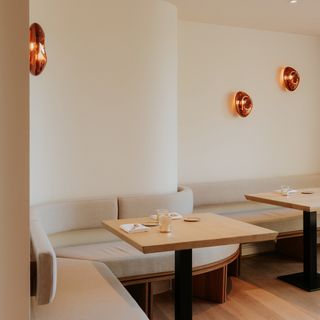 Nyde - 4