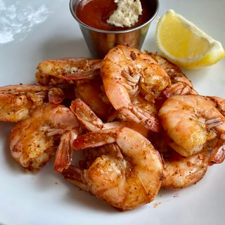 Hank’s Oyster Bar - 5