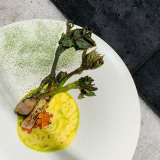 L'Essence - 8