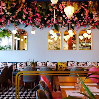 Bonjour Vietnam Bistro - 5