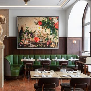 Dallmayr Bar & Grill - 7