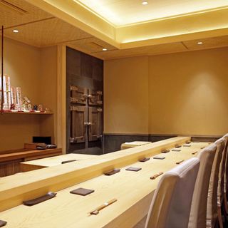 Sushi Ryujiro - 2