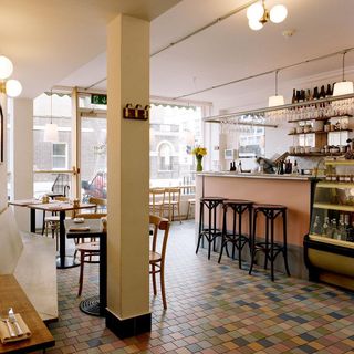 Café Deco - 3
