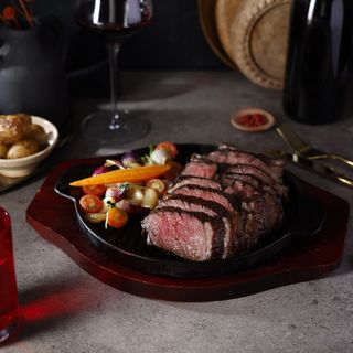 Cru Steakhouse - 3