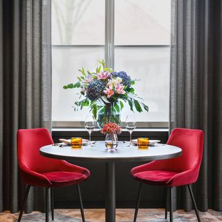 ESPLANADE - 7