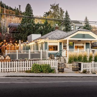 The Nelson Cottage by High West - 6