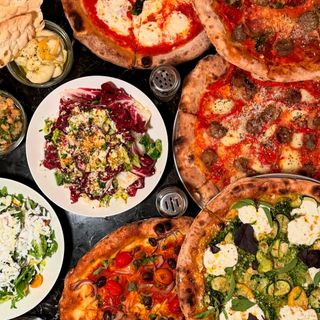 See No Evil Pizza - 7