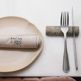 Pacto Raíz - 2