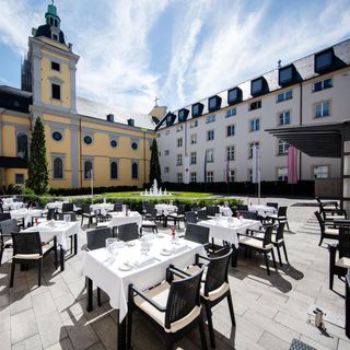 Brasserie Stadthaus - 2
