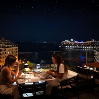 Orizontes Restaurant - 1