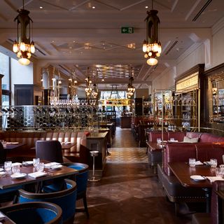 KOLLÁZS Brasserie & Bar - 14
