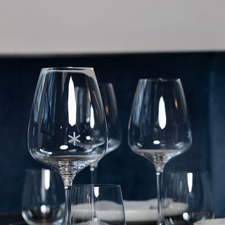 Press* Food and Wine - 1