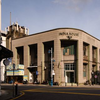 Peninsula House - 2