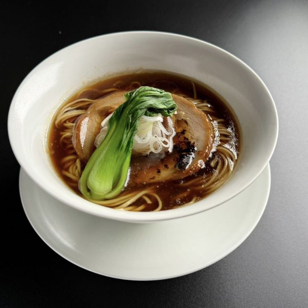 創作 麺 工房 鳴 龍