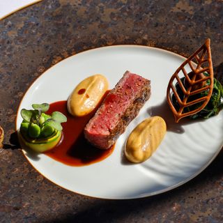 MANO Restaurant - 2