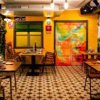 Versátil  - Bodega - 1