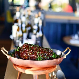 Bistro Là-Haut - 11