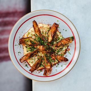 Residents Cafe & Bar - 9