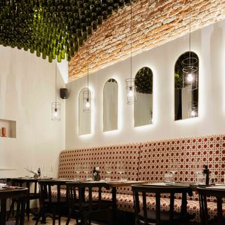 Zinfandel Food & Wine bistro - 14