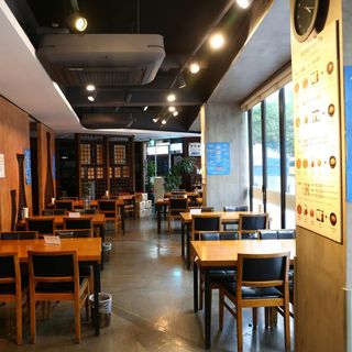 Yukjeon Hoekwan - 4