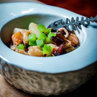 Ling Kitchen - 7