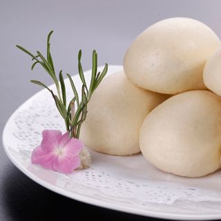 Tong Chun Yuan - 4