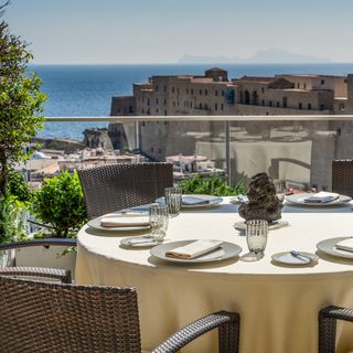 Caruso Roof Garden - 4