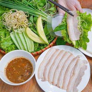 Nam Hìn (Phan Thanh Street) - 6