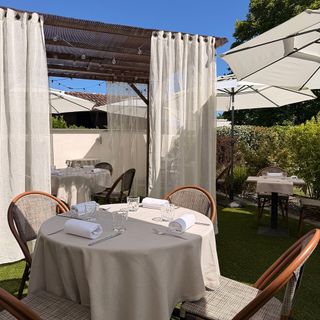 Le Cheval Blanc - 16