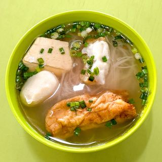Xiu Ji Ikan Bilis Yong Tau Fu - 0