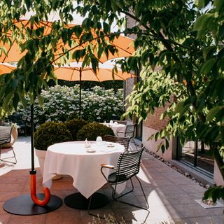 Joels - 4