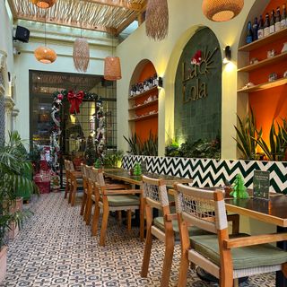 La Lola - 2