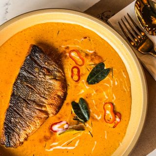 Glin Thai Bistro - 1