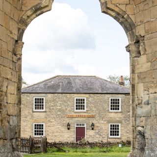 The Abbey Inn - 2
