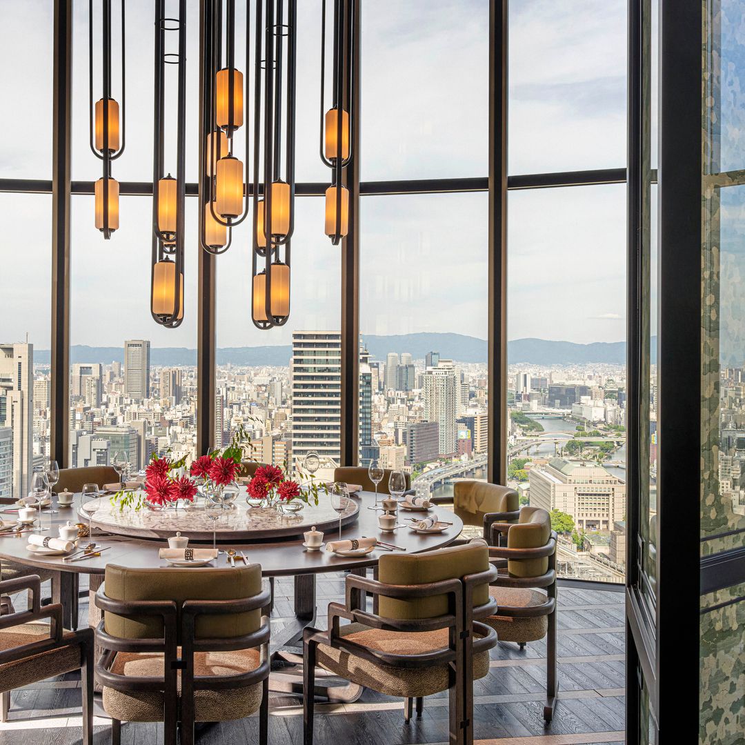 【T1565】The Eight Grand Jiangnan Chinese… JIANG NAN CHUN – Osaka - a MICHELIN Guide Restaurant