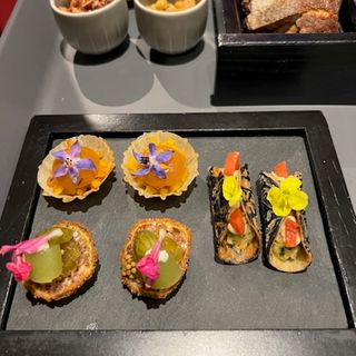 Merkles Restaurant - 4
