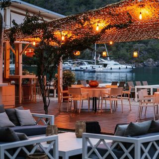 ONNO Grill & Bar - 7
