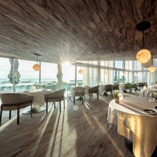 Gaya - Cuisine de Bords de Mer par Pierre Gagnaire - 0