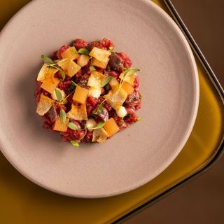 Cena - 8