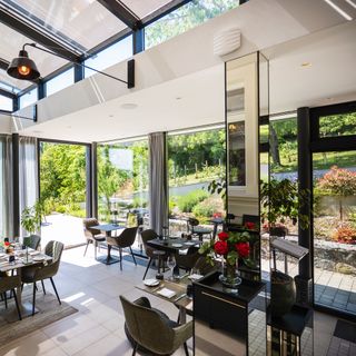 Cantilly Garden - 5