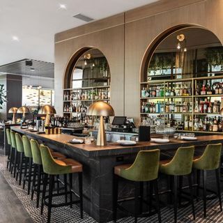 Riley's Fish & Steak - 9