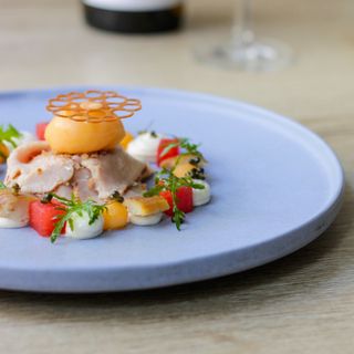 lokal - 7