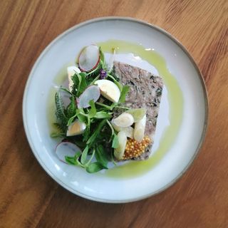 Georgie Bistro - 9