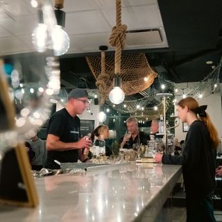Fanny Bay Oyster Bar - 2