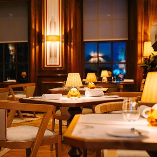 The Avenue - 7