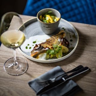 N28 Wine and Kitchen - 10
