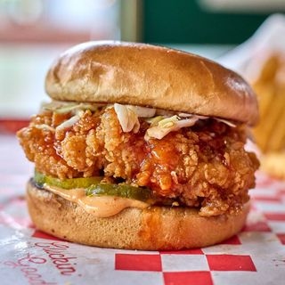 GG's Chicken Shop - Chicago - 6